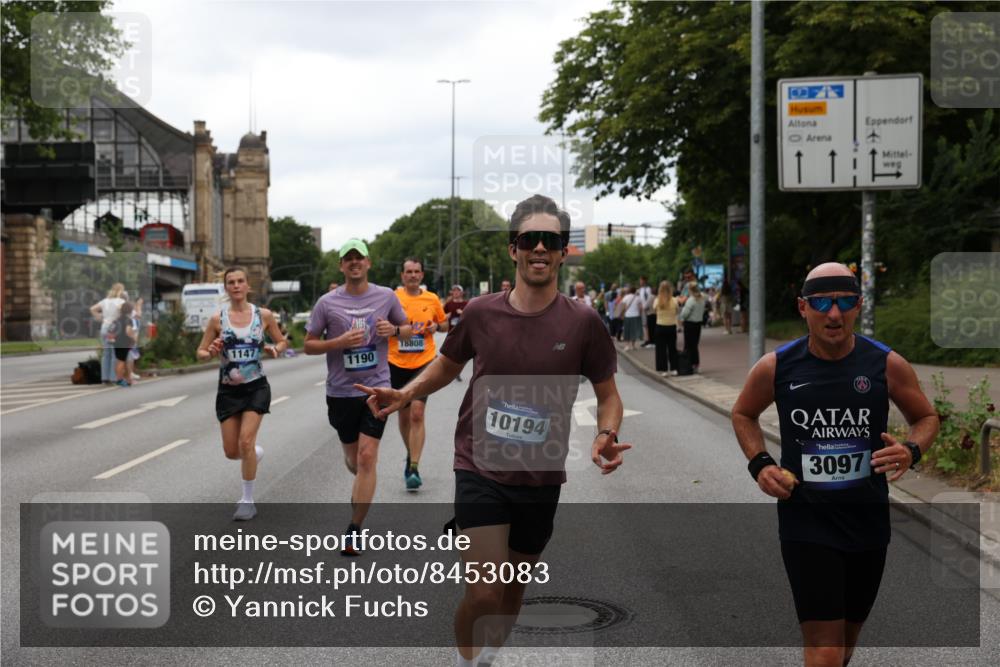 29.06.2025 - hella hamburg halbmarathon Yannick Fuchs http://msf.ph/oto/8453083 29.06.2025 10:56:01 20KM 1128, 1135, 1138, 1147, 1190, 3097, 3921, 4095, 4859, 5547, 6580, 6815, 7658, 8154, 9131, 9297, 9718, 9928, 10194, 10797, 11968, 12567, 13699, 13958, 14574, 15252, 15291, 15539, 15686, 15859, 15908, 16292, 17532, 17939, 18000, 18551, 18599, 18799, 18808, 18919 meine-sportfotos.de