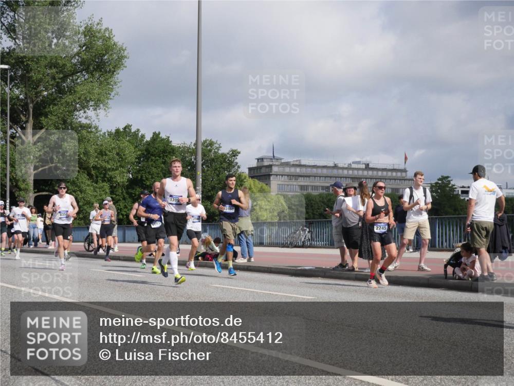 29.06.2025 - hella hamburg halbmarathon Luisa Fischer http://msf.ph/oto/8455412 29.06.2025 09:51:53 Kennedybrücke 8358, 1709, 13158, 2745, 1603, 2745, 2750, 2980, 3116, 4148, 4766, 5648, 6149, 6771, 7035, 7229, 8358 meine-sportfotos.de