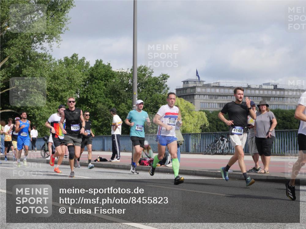 29.06.2025 - hella hamburg halbmarathon Luisa Fischer http://msf.ph/oto/8455823 29.06.2025 09:52:02 Kennedybrücke 31, 16816, 1509, 7229, 0914, 8465, 6149, 4148, 2750, 3116, 3136, 4148, 5648, 6149, 7229, 8465, 9914 meine-sportfotos.de