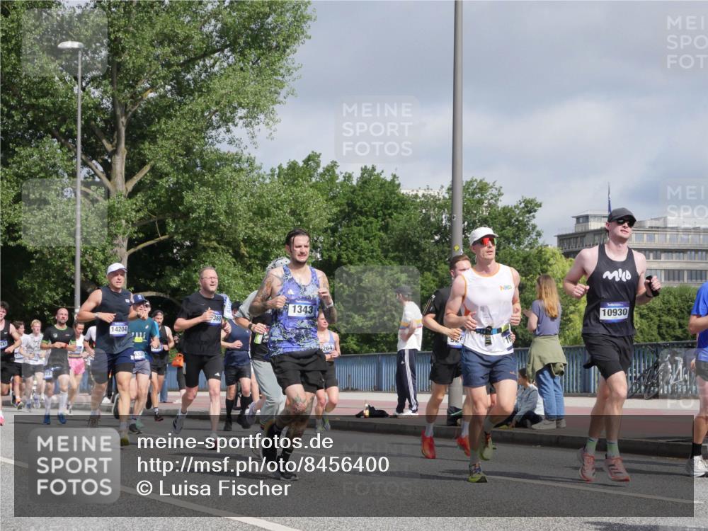 29.06.2025 - hella hamburg halbmarathon Luisa Fischer http://msf.ph/oto/8456400 29.06.2025 09:52:12 Kennedybrücke 360, 14204, 1343, 264, 10930, 1343, 1445, 1800, 2573, 3282, 5248, 5889, 6123, 8370, 9264, 9265, 9296 meine-sportfotos.de