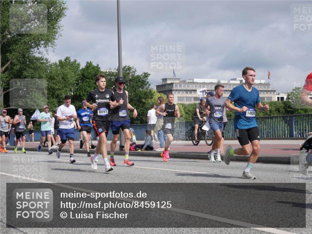 29.06.2025 - hella hamburg halbmarathon Luisa Fischer http://msf.ph/oto/8459125 29.06.2025 09:53:23 Kennedybrücke 8091, 13897, 5506, 15866, 1387, 8574, 14924, 1441, 2546, 3056, 4893, 5026, 5506, 5752, 5916, 6429, 8091, 8574, 10064 meine-sportfotos.de