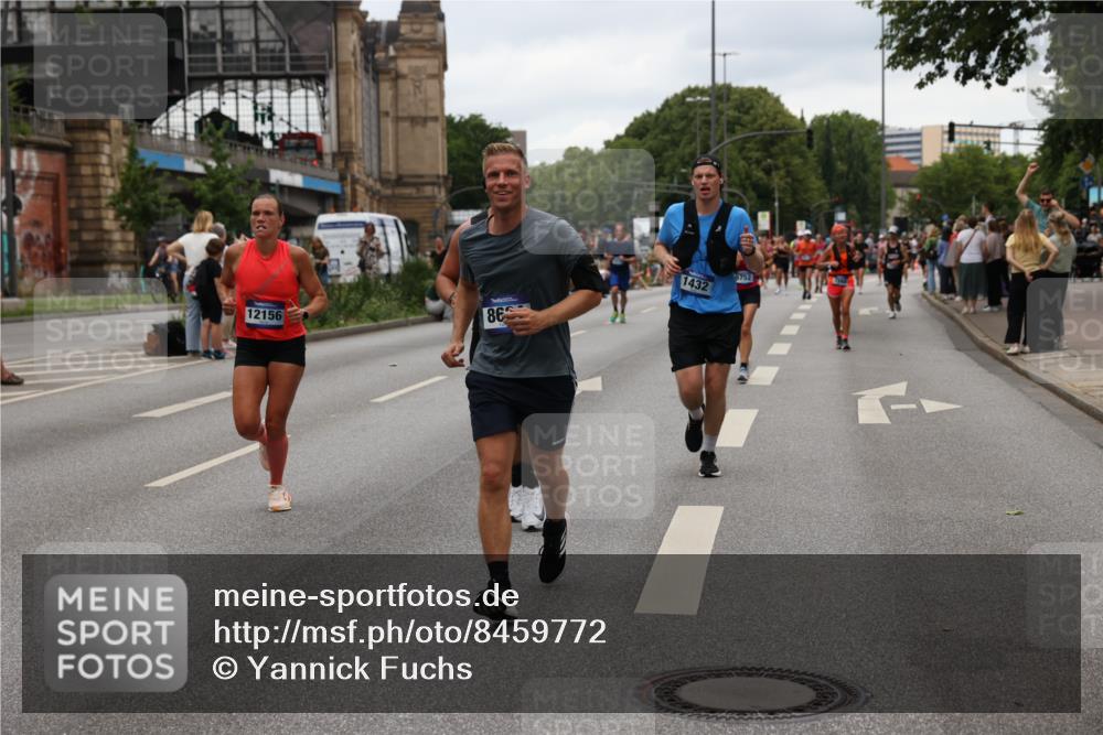 29.06.2025 - hella hamburg halbmarathon Yannick Fuchs http://msf.ph/oto/8459772 29.06.2025 10:56:36 20KM 1114, 1194, 1212, 1264, 1377, 1432, 1531, 1568, 1573, 1674, 1726, 1851, 3001, 3740, 4511, 6311, 6602, 6752, 7869, 8045, 8624, 8730, 10214, 10519, 11180, 12008, 12156, 12286, 13498, 14348, 14368, 16654, 16688, 17096, 17119, 17136, 17142, 18382, 18530, 19023 meine-sportfotos.de