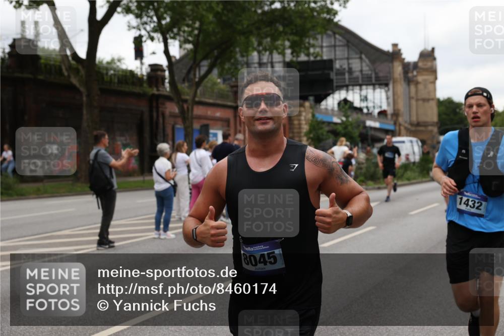 29.06.2025 - hella hamburg halbmarathon Yannick Fuchs http://msf.ph/oto/8460174 29.06.2025 10:56:38 20KM 1114, 1194, 1212, 1264, 1377, 1432, 1531, 1573, 1674, 1851, 2447, 2911, 3001, 3740, 4511, 6311, 6602, 6752, 7869, 8045, 8068, 8624, 8730, 11180, 12008, 12156, 12286, 13498, 13874, 14348, 14368, 14677, 16654, 16688, 17096, 17119, 17136, 17142, 18382, 18530, 19023 meine-sportfotos.de