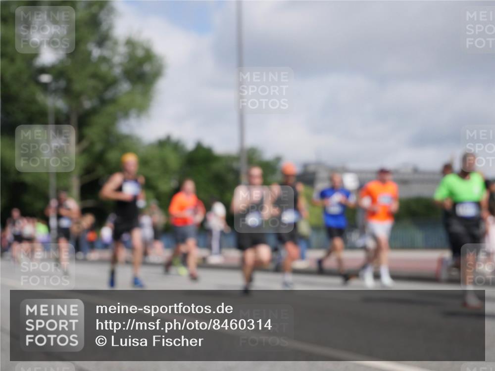 29.06.2025 - hella hamburg halbmarathon Luisa Fischer http://msf.ph/oto/8460314 29.06.2025 09:53:58 Kennedybrücke 1136, 1941, 2972, 3523, 3700, 4759, 4843, 5375, 5410, 8871, 9380 meine-sportfotos.de