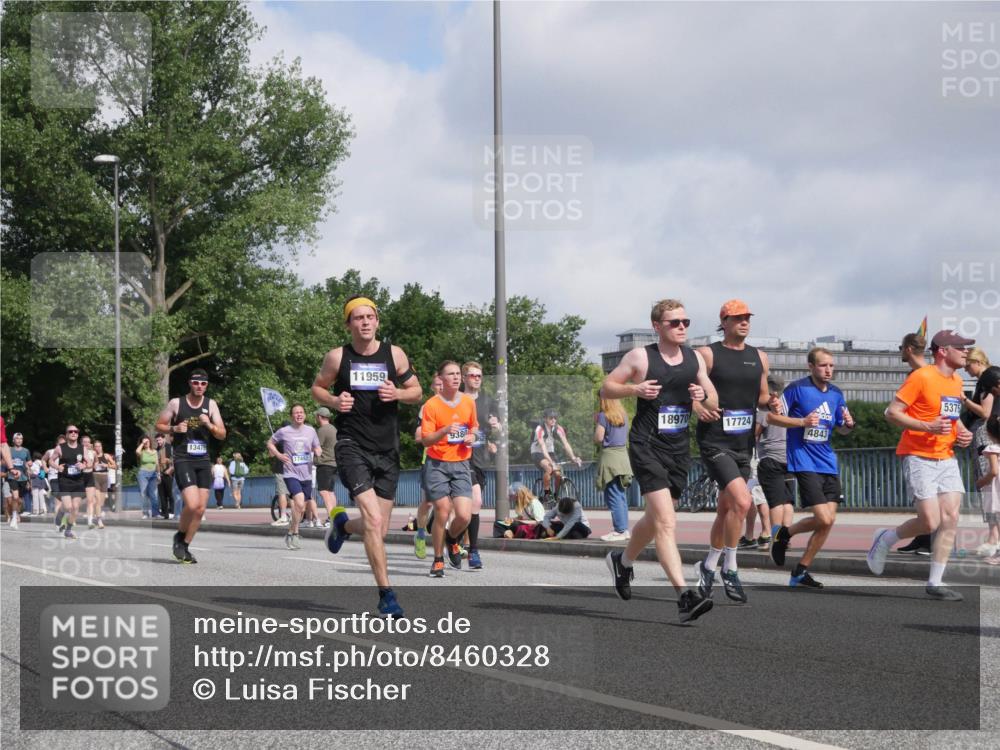 29.06.2025 - hella hamburg halbmarathon Luisa Fischer http://msf.ph/oto/8460328 29.06.2025 09:53:58 Kennedybrücke 13479, 17492, 11959, 18970, 17724, 9380, 4843, 5375, 1136, 1941, 2972, 3523, 3700, 4759, 4843, 5375, 5410, 8871, 9380 meine-sportfotos.de