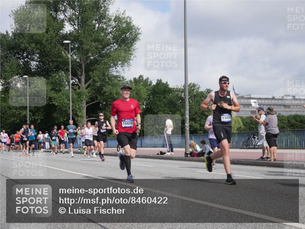 29.06.2025 - hella hamburg halbmarathon Luisa Fischer http://msf.ph/oto/8460422 29.06.2025 09:54:01 Kennedybrücke 4634, 15542, 14722, 15828, 13479, 1941, 3523, 4843, 5375, 5410, 7363, 7962, 8871, 9380, 10375 meine-sportfotos.de
