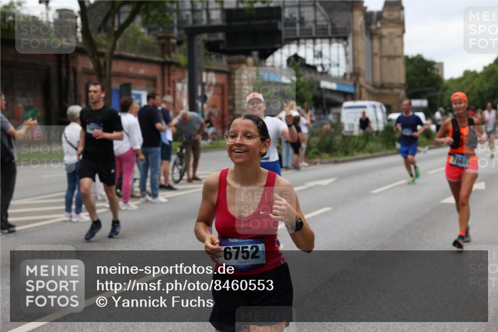 29.06.2025 - hella hamburg halbmarathon Yannick Fuchs http://msf.ph/oto/8460553 29.06.2025 10:56:41 20KM 1114, 1194, 1212, 1432, 1531, 1573, 1674, 1851, 2447, 2911, 3001, 3740, 4511, 6311, 6602, 6752, 7453, 7869, 8045, 8068, 8624, 8730, 11180, 12008, 12156, 12286, 13498, 13874, 14348, 14677, 16654, 16688, 17096, 17119, 17142, 18382, 18530 meine-sportfotos.de