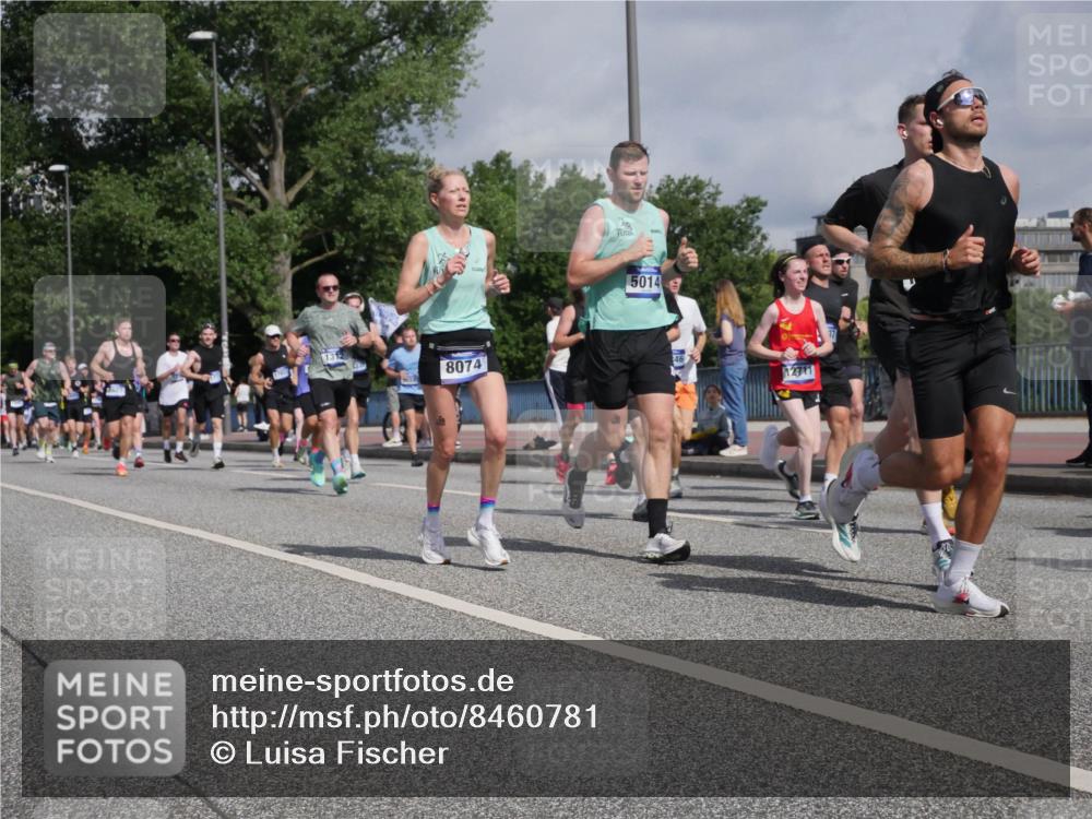 29.06.2025 - hella hamburg halbmarathon Luisa Fischer http://msf.ph/oto/8460781 29.06.2025 09:54:28 Kennedybrücke 131, 8074, 5014, 12711, 1312, 1353, 1763, 2653, 2880, 3437, 3697, 5014, 5129, 5987, 6770, 8074, 8359, 8900, 9358, 9659 meine-sportfotos.de