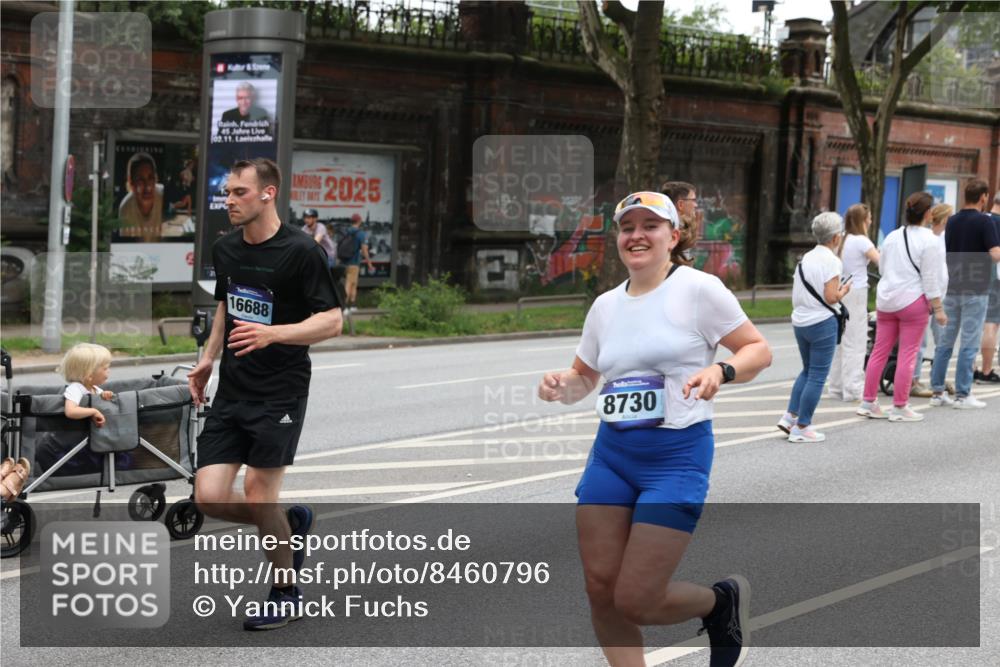 29.06.2025 - hella hamburg halbmarathon Yannick Fuchs http://msf.ph/oto/8460796 29.06.2025 10:56:42 20KM 1114, 1194, 1212, 1432, 1531, 1573, 1674, 1851, 2447, 2911, 3001, 3740, 4511, 6311, 6602, 6752, 7453, 7869, 8045, 8068, 8624, 8730, 11180, 11310, 12008, 12156, 12286, 12571, 13498, 13874, 14348, 14677, 16654, 16688, 17096, 17119, 17142, 18382, 18530 meine-sportfotos.de