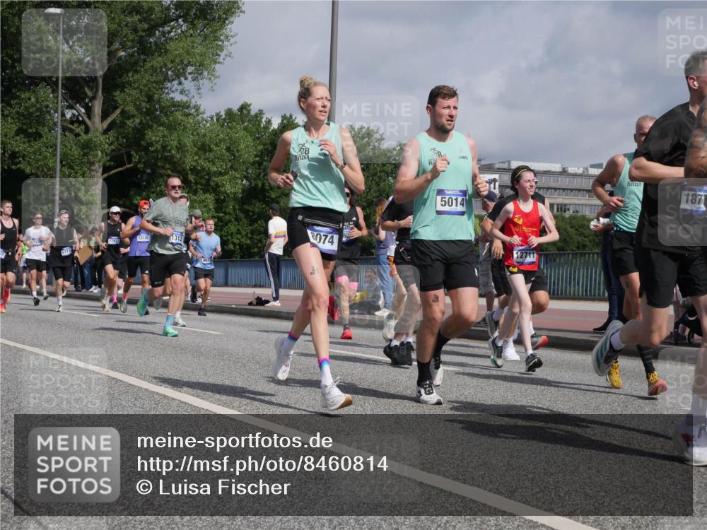 29.06.2025 - hella hamburg halbmarathon Luisa Fischer http://msf.ph/oto/8460814 29.06.2025 09:54:29 Kennedybrücke 17911, 15185, 1312, 1773, 8074, 5014, 12711, 187, 1312, 1353, 1569, 1763, 2880, 3437, 3697, 5014, 5129, 5987, 6770, 8074, 8359, 8900, 9358, 9659 meine-sportfotos.de