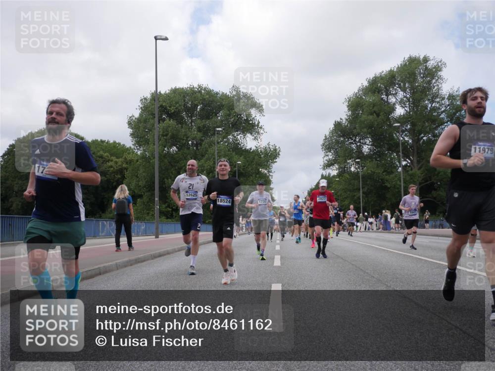 29.06.2025 - hella hamburg halbmarathon Luisa Fischer http://msf.ph/oto/8461162 29.06.2025 10:39:02 Kennedybrücke 17, 21, 12625, 2, 2827, 18524, 1730, 8947, 11979, 1336, 2827, 4413, 7275, 8947, 10047 meine-sportfotos.de