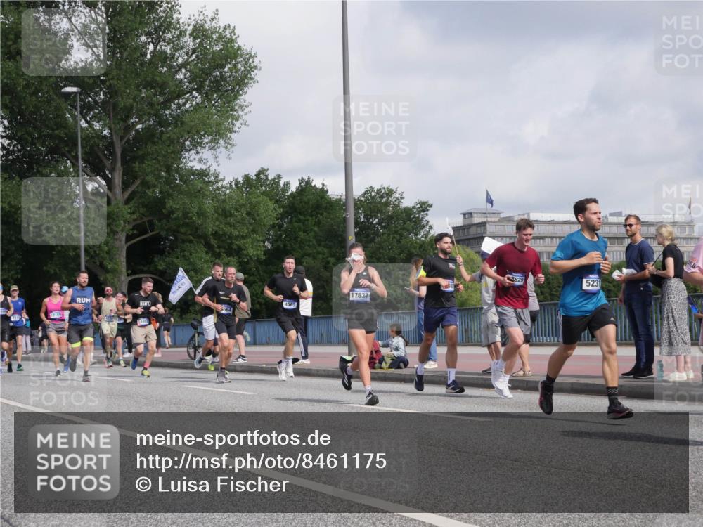 29.06.2025 - hella hamburg halbmarathon Luisa Fischer http://msf.ph/oto/8461175 29.06.2025 09:54:47 Kennedybrücke 046, 223, 17159, 14482, 20, 4565, 17637, 8, 829, 5231, 1057, 3618, 4565, 4871, 5231, 5336, 6711, 7185, 7710, 8564, 10691 meine-sportfotos.de