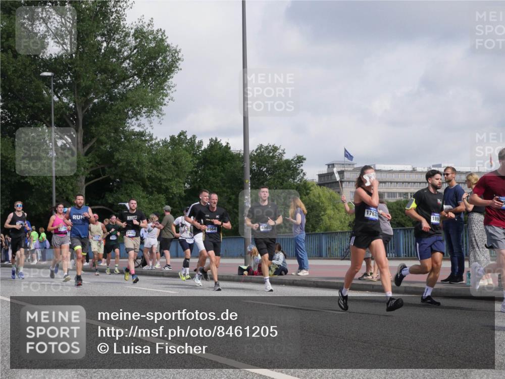 29.06.2025 - hella hamburg halbmarathon Luisa Fischer http://msf.ph/oto/8461205 29.06.2025 09:54:48 Kennedybrücke 17159, 8564, 4565, 14462, 4871, 17637, 1896, 1057, 3618, 4565, 4871, 5231, 5336, 6711, 7185, 7710, 8564, 9444, 10493, 10691 meine-sportfotos.de