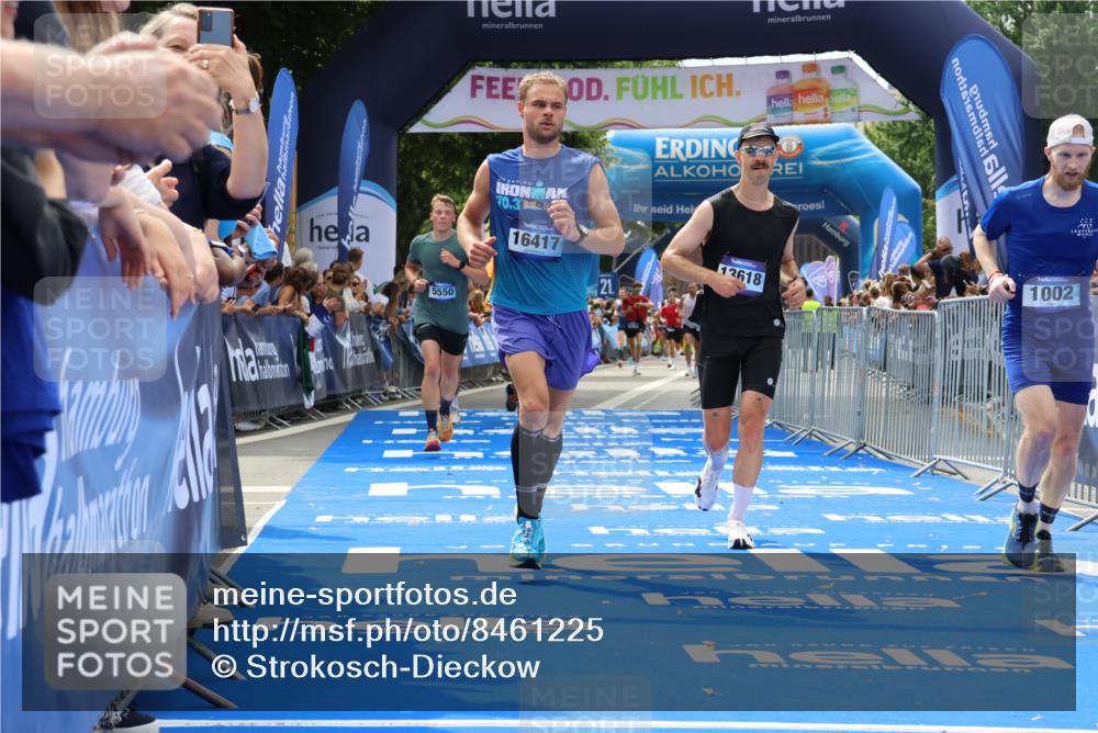 29.06.2025 - hella hamburg halbmarathon Strokosch-Dieckow http://msf.ph/oto/8461225 29.06.2025 10:34:21 Ziel 1002, 1080, 3005, 5550, 6305, 9686, 13618, 14784, 16417, 18099 meine-sportfotos.de