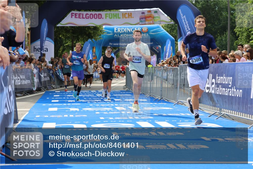 29.06.2025 - hella hamburg halbmarathon Strokosch-Dieckow http://msf.ph/oto/8461401 29.06.2025 10:34:18 Ziel 1002, 1080, 3005, 5550, 7901, 9686, 14784, 16417, 18099, 18906 meine-sportfotos.de
