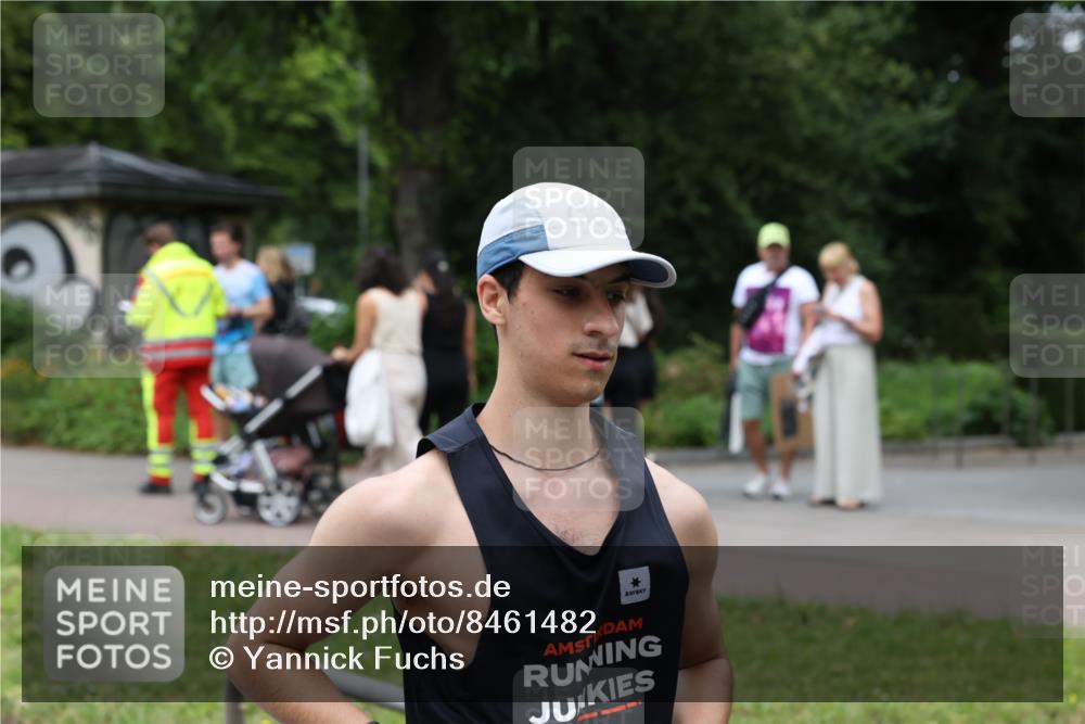 29.06.2025 - hella hamburg halbmarathon Yannick Fuchs http://msf.ph/oto/8461482 29.06.2025 10:56:48 20KM 1114, 1194, 1212, 1420, 1427, 1432, 1531, 1674, 1851, 2447, 2582, 2683, 2911, 3001, 3625, 3740, 4389, 4511, 6311, 6602, 6752, 6966, 7453, 7869, 8045, 8068, 8730, 9306, 11180, 11310, 12004, 12008, 12286, 12571, 12836, 12978, 13739, 13874, 13939, 14348, 14677, 14917, 16654, 16688, 17096, 17119, 17142, 17818, 18382, 18530 meine-sportfotos.de