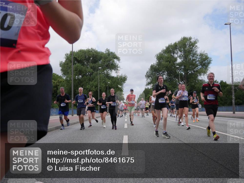29.06.2025 - hella hamburg halbmarathon Luisa Fischer http://msf.ph/oto/8461675 29.06.2025 10:39:19 Kennedybrücke 0, 3877, 7382, 18688, 108, 17868, 13505, 15827, 10119, 1036, 1102, 1183, 1284, 1717, 3243, 3741, 3990, 4902, 5012, 5240, 5531, 6021, 6381, 6845, 6896, 7111, 7927, 10119, 10336, 10341 meine-sportfotos.de