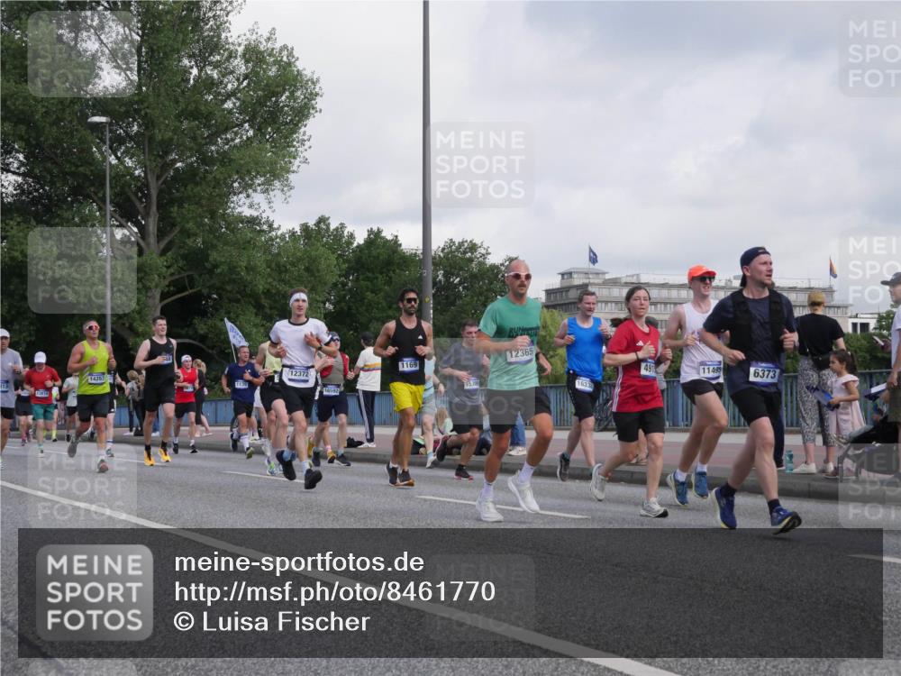 29.06.2025 - hella hamburg halbmarathon Luisa Fischer http://msf.ph/oto/8461770 29.06.2025 09:55:02 Kennedybrücke 14257, 1139, 12372, 16592, 1169, 15309, 12365, 16338, 491, 11495, 6373, 1139, 1169, 1512, 1604, 3305, 4915, 5007, 5011, 6373, 7961, 8852, 10741 meine-sportfotos.de
