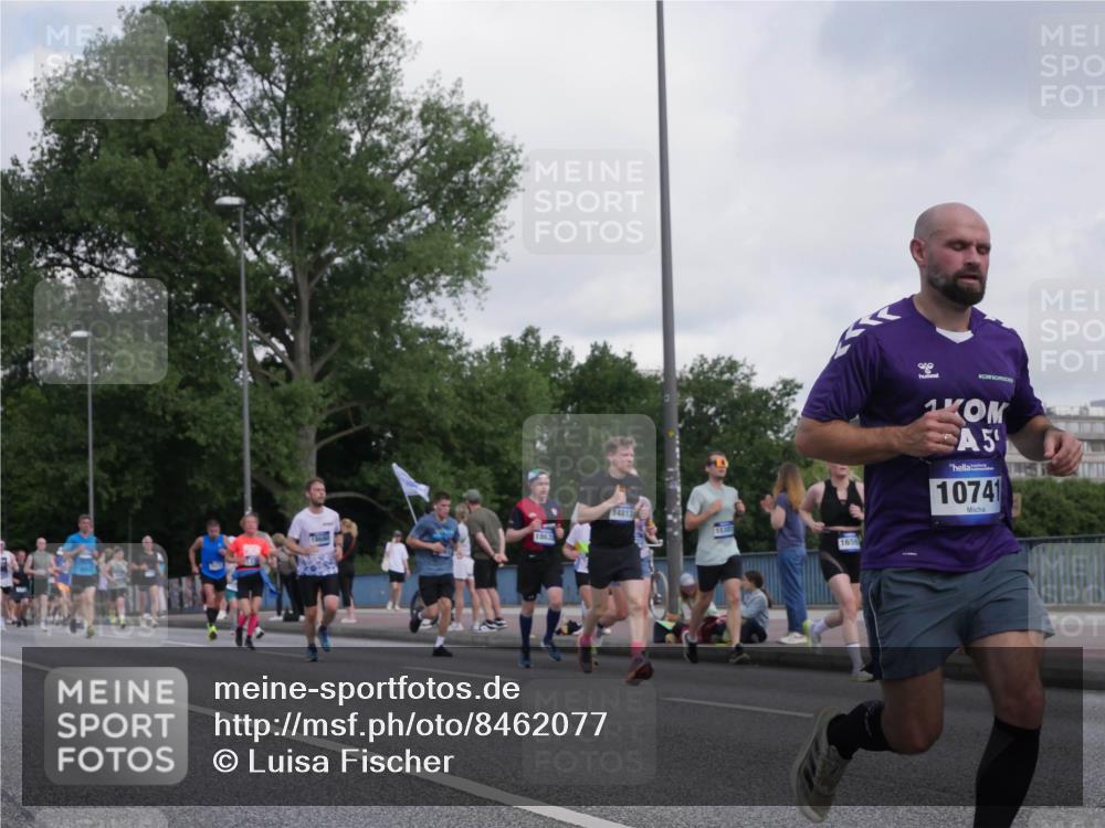 29.06.2025 - hella hamburg halbmarathon Luisa Fischer http://msf.ph/oto/8462077 29.06.2025 09:55:09 Kennedybrücke 1863, 14813, 1530, 1659, 5, 10741, 1139, 1220, 1512, 4080, 7432, 7451, 7865, 7961, 8467, 10099, 10251, 10741 meine-sportfotos.de
