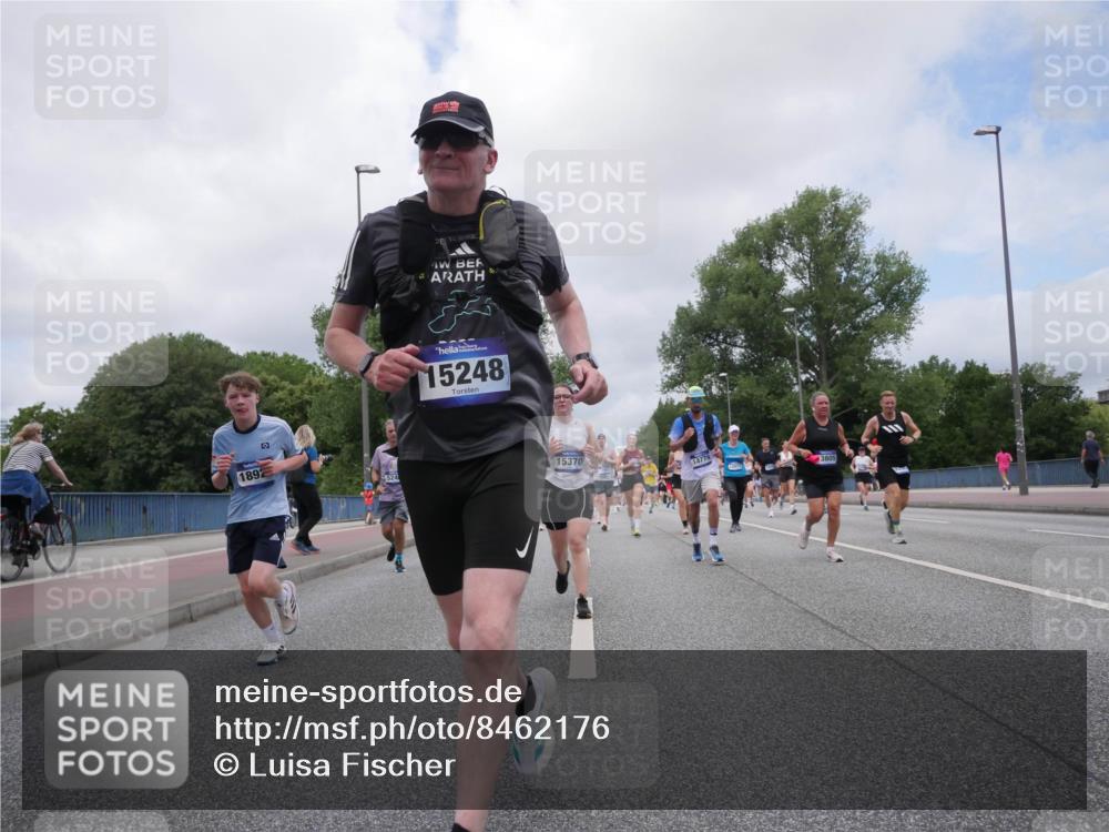 29.06.2025 - hella hamburg halbmarathon Luisa Fischer http://msf.ph/oto/8462176 29.06.2025 10:39:34 Kennedybrücke 1892, 15248, 15370, 14779, 3805, 1224, 4937, 5171, 5246, 5747, 5919, 8530, 9229, 9295, 9694, 9701 meine-sportfotos.de