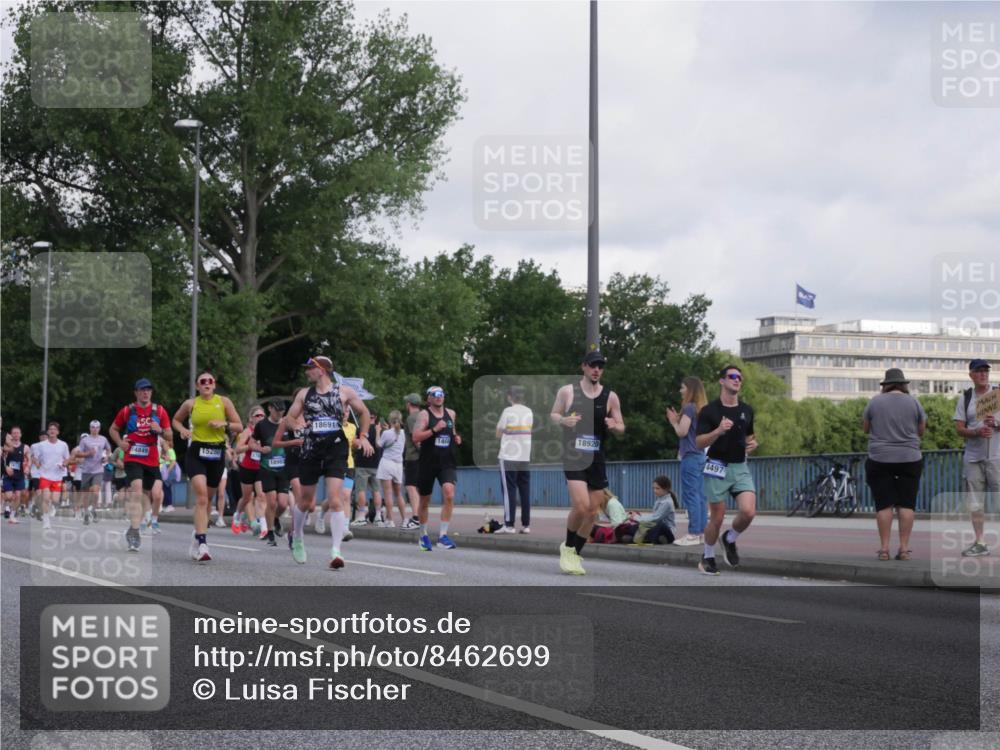 29.06.2025 - hella hamburg halbmarathon Luisa Fischer http://msf.ph/oto/8462699 29.06.2025 09:55:24 Kennedybrücke 14849, 15280, 18982, 18920, 18691, 4497, 1070, 1468, 1613, 1782, 2233, 3098, 3109, 3124, 4497, 4691, 5476, 5477, 7067, 7191, 7325, 7843, 9081, 10000, 10796 meine-sportfotos.de