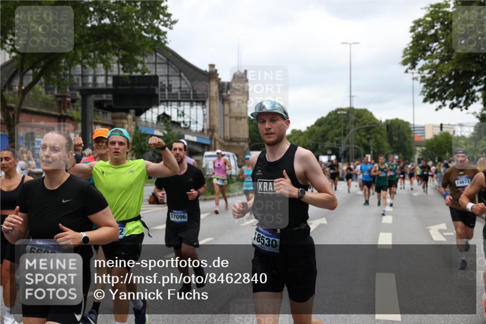 29.06.2025 - hella hamburg halbmarathon Yannick Fuchs http://msf.ph/oto/8462840 29.06.2025 10:56:54 20KM 1114, 1126, 1194, 1212, 1420, 1427, 1531, 1674, 1851, 1881, 2447, 2582, 2683, 2911, 3001, 3182, 3248, 3625, 3740, 4389, 4511, 4538, 5058, 5653, 5708, 5763, 6142, 6311, 6602, 6966, 7453, 8068, 8176, 8721, 9306, 9554, 11310, 12004, 12008, 12286, 12571, 12836, 12978, 13739, 13874, 13939, 14348, 14677, 14917, 16420, 16540, 17045, 17096, 17119, 17142, 17818, 18382, 18530, 18999, 19241 meine-sportfotos.de