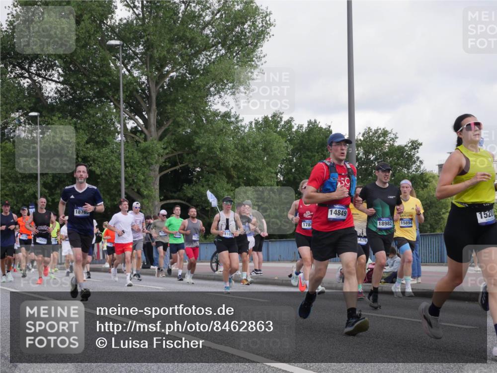 29.06.2025 - hella hamburg halbmarathon Luisa Fischer http://msf.ph/oto/8462863 29.06.2025 09:55:27 Kennedybrücke 19128, 10000, 18765, 8107, 1134, 1784, 14849, 5476, 18982, 15894, 1528, 1070, 1468, 1613, 1782, 3098, 3928, 4497, 4691, 4981, 5476, 6152, 6716, 7005, 7325, 7599, 7843, 8664, 9081, 9540, 10000, 10750, 10796 meine-sportfotos.de
