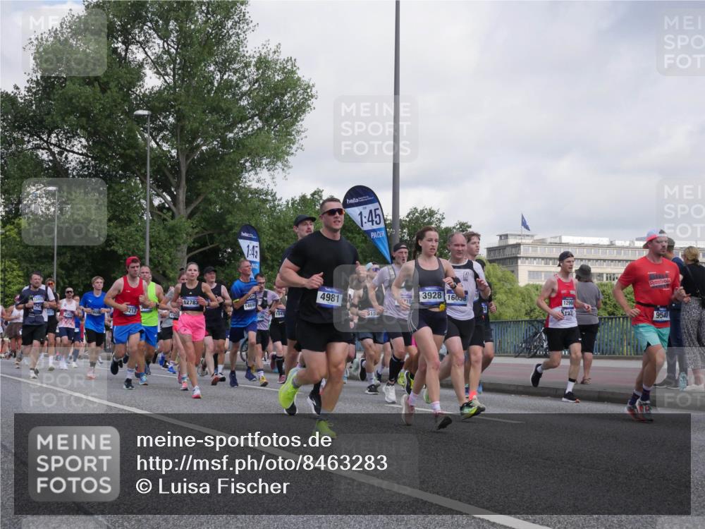 29.06.2025 - hella hamburg halbmarathon Luisa Fischer http://msf.ph/oto/8463283 29.06.2025 09:55:36 Kennedybrücke 1, 45, 13403, 12783, 213, 14690, 1843, 4981, 1, 45, 3928, 16058, 12966, 9540, 15, 1012, 1070, 1613, 1735, 1782, 2048, 2189, 2590, 2970, 3021, 3098, 3304, 3907, 3917, 3928, 4277, 4933, 4981, 5682, 6152, 6716, 7005, 7093, 7599, 8145, 8664, 8694, 8704, 8722, 9213, 9232, 9374, 9538, 9540, 10208, 10313, 10750 meine-sportfotos.de