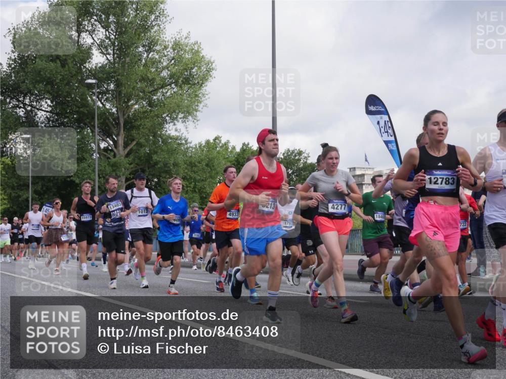 29.06.2025 - hella hamburg halbmarathon Luisa Fischer http://msf.ph/oto/8463408 29.06.2025 09:55:39 Kennedybrücke 1, 45, 15973, 13403, 1012, 6000, 4933, 213, 1797, 1, 45, 4277, 18407, 12783, 722, 1012, 1735, 2048, 2189, 2213, 2590, 2970, 3021, 3304, 3907, 3917, 3928, 4277, 4933, 4981, 5623, 5682, 6152, 6712, 6716, 7005, 7093, 7765, 8145, 8664, 8694, 8704, 8722, 9213, 9232, 9374, 9534, 9538, 9540, 9585, 10208, 10246, 10313 meine-sportfotos.de