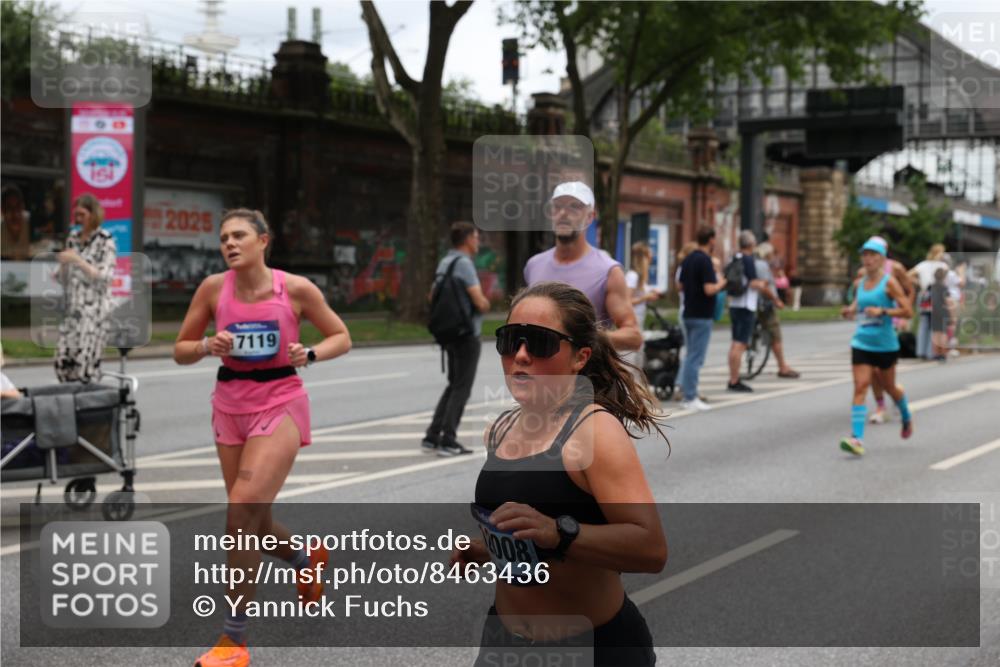 29.06.2025 - hella hamburg halbmarathon Yannick Fuchs http://msf.ph/oto/8463436 29.06.2025 10:56:56 20KM 1114, 1126, 1194, 1212, 1420, 1427, 1531, 1674, 1851, 1881, 2447, 2582, 2683, 2911, 3001, 3182, 3248, 3625, 3740, 4389, 4511, 4538, 5058, 5653, 5708, 5763, 6142, 6311, 6602, 6966, 7453, 8068, 8176, 8721, 9306, 9554, 11310, 12004, 12008, 12286, 12571, 12836, 12978, 13739, 13874, 13939, 14348, 14677, 14917, 16420, 16540, 17045, 17096, 17119, 17142, 17818, 18359, 18382, 18530, 18999, 19241 meine-sportfotos.de