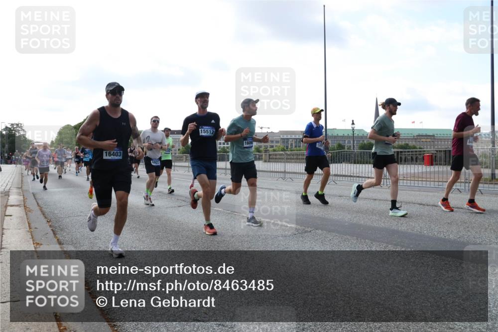 29.06.2025 - hella hamburg halbmarathon Lena Gebhardt http://msf.ph/oto/8463485 29.06.2025 09:55:00 Lombardsbrücke 16403, 6923, 15512, 16062, 1200, 1817, 1942, 2222, 2274, 2367, 2442, 2470, 2561, 2592, 2596, 2670, 2816, 2955, 3208, 3209, 3258, 4121, 4832, 5399, 5447, 5638, 5705, 5706, 5884, 6027, 6290, 6389, 6723, 6819, 6923, 6938, 6978, 6991, 7087, 7274, 7335, 7659, 7908, 8117, 8142, 8371, 8374, 8437, 8482, 8487, 8657, 8693, 8889, 8916, 8981, 9031, 9038, 9051, 9093, 9159, 9476, 9661, 9710, 9869, 9924, 9931, 11333 meine-sportfotos.de