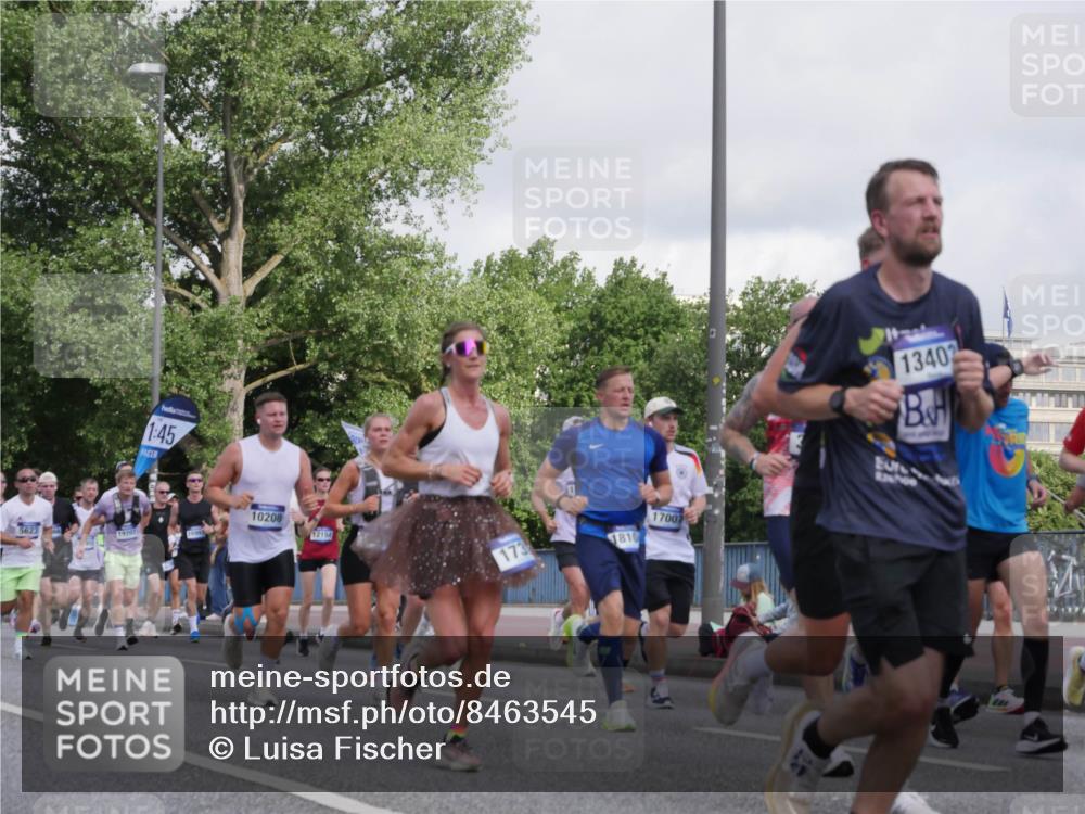 29.06.2025 - hella hamburg halbmarathon Luisa Fischer http://msf.ph/oto/8463545 29.06.2025 09:55:42 Kennedybrücke 5623, 1, 45, 19207, 10208, 12154, 173, 1810, 17007, 13402, 941, 1012, 1163, 1176, 1391, 1735, 2048, 2189, 2213, 2590, 2788, 2970, 3021, 3304, 3907, 4277, 4933, 4997, 5623, 5624, 5682, 6712, 7204, 7765, 8063, 8145, 8704, 8722, 9213, 9232, 9374, 9534, 9538, 9585, 10208, 10246, 10313 meine-sportfotos.de