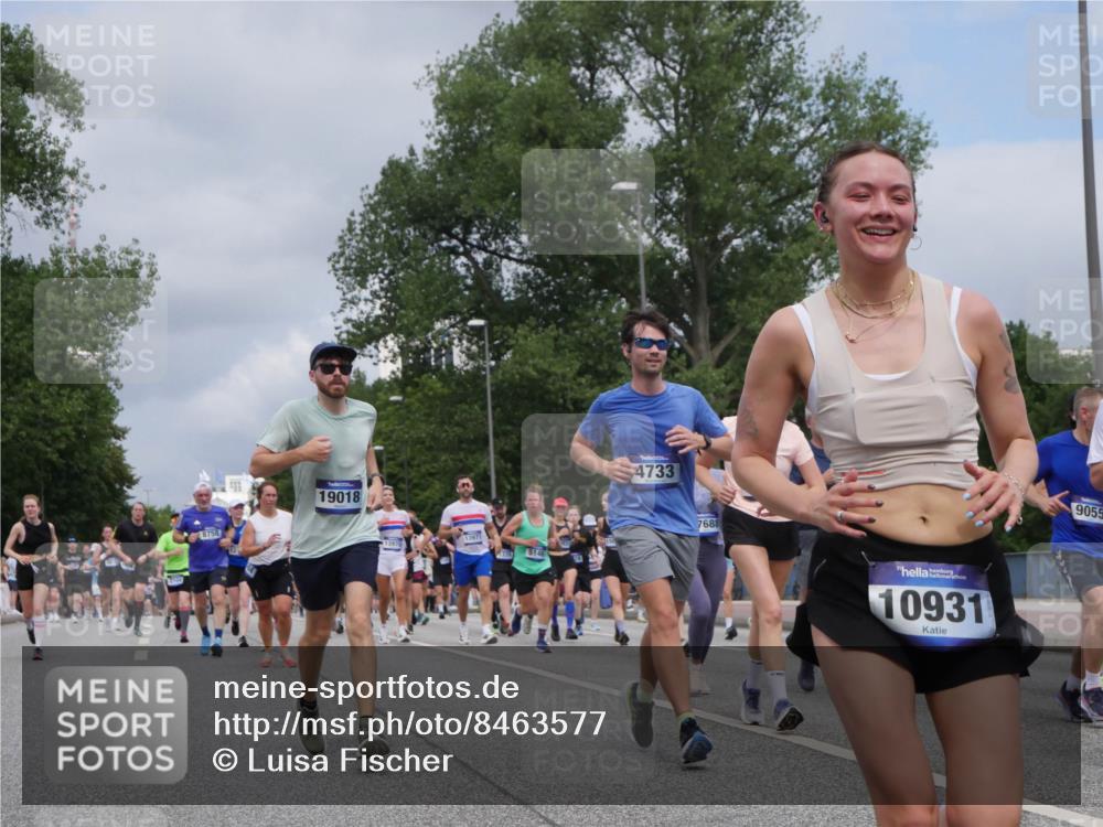 29.06.2025 - hella hamburg halbmarathon Luisa Fischer http://msf.ph/oto/8463577 29.06.2025 10:40:29 Kennedybrücke 8758, 19018, 13970, 13971, 5146, 4733, 7688, 10931, 9055, 1022, 1118, 1276, 1339, 1819, 2104, 2199, 2272, 3230, 3873, 4347, 4618, 4733, 5146, 5224, 5940, 6243, 6584, 6821, 8758, 9054, 9055, 10024, 10476, 10762, 10798 meine-sportfotos.de
