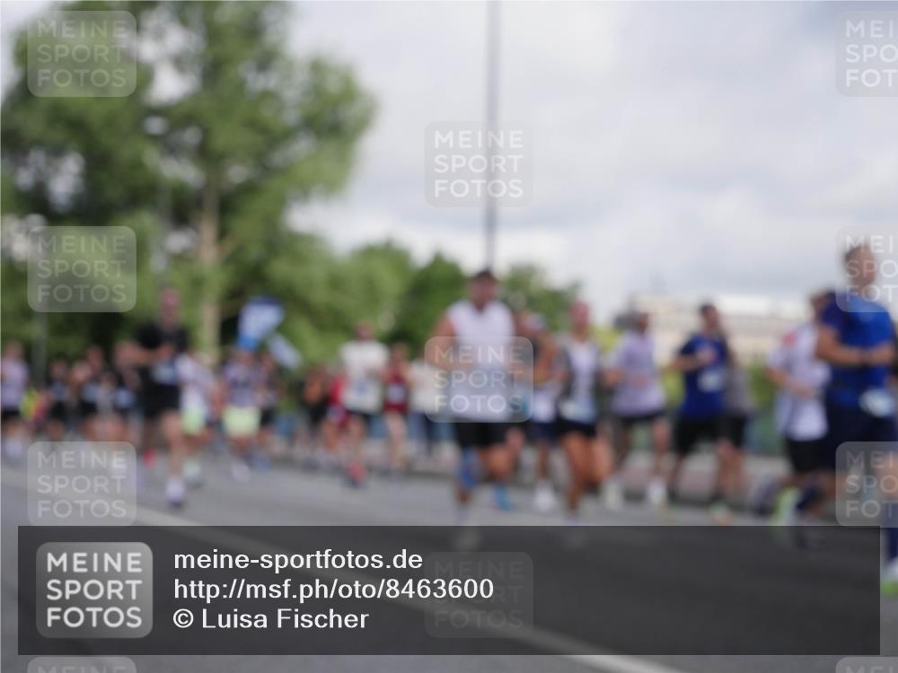 29.06.2025 - hella hamburg halbmarathon Luisa Fischer http://msf.ph/oto/8463600 29.06.2025 09:55:43 Kennedybrücke 1012, 1163, 1176, 1391, 1735, 2048, 2213, 2590, 2788, 2970, 3021, 3304, 3907, 4933, 4997, 5623, 5624, 5682, 6712, 7147, 7204, 7765, 8063, 8145, 8704, 8722, 8819, 9232, 9374, 9534, 9538, 9585, 10208, 10246, 10313 meine-sportfotos.de
