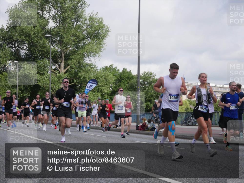 29.06.2025 - hella hamburg halbmarathon Luisa Fischer http://msf.ph/oto/8463607 29.06.2025 09:55:44 Kennedybrücke 18478, 5713, 7765, 11291, 1, 45, 8704, 1215, 10208, 16211, 13782, 1012, 1163, 1176, 1391, 1735, 2048, 2213, 2590, 2788, 2970, 3304, 3907, 4997, 5623, 5624, 6712, 7147, 7204, 7765, 8063, 8145, 8704, 8819, 9232, 9374, 9534, 9538, 9585, 10208, 10246, 10313 meine-sportfotos.de