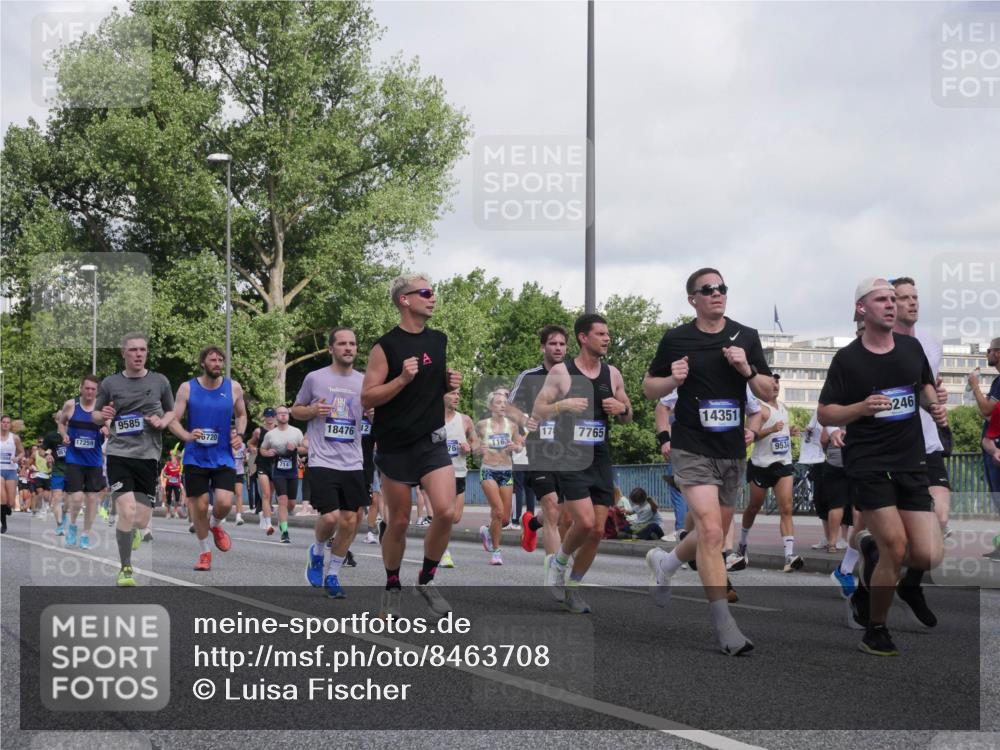 29.06.2025 - hella hamburg halbmarathon Luisa Fischer http://msf.ph/oto/8463708 29.06.2025 09:55:48 Kennedybrücke 17259, 9585, 0720, 7141, 18476, 17, 1163, 7765, 76, 14351, 953, 246, 1163, 1176, 1391, 1558, 2213, 2788, 4997, 5623, 5624, 6712, 7147, 7204, 7322, 7450, 7765, 8063, 8704, 8819, 9232, 9374, 9534, 9585, 9794, 10246 meine-sportfotos.de