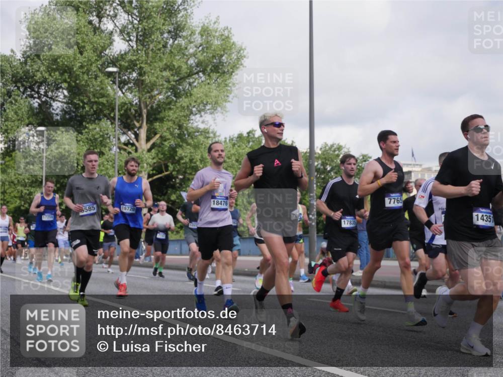 29.06.2025 - hella hamburg halbmarathon Luisa Fischer http://msf.ph/oto/8463714 29.06.2025 09:55:48 Kennedybrücke 17259, 585, 16720, 714, 1203, 18476, 17835, 7765, 1435, 1163, 1176, 1391, 1558, 2213, 2788, 4997, 5623, 5624, 6712, 7147, 7204, 7322, 7450, 7765, 8063, 8704, 8819, 9232, 9374, 9534, 9585, 9794, 10246 meine-sportfotos.de