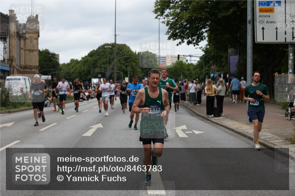 29.06.2025 - hella hamburg halbmarathon Yannick Fuchs http://msf.ph/oto/8463783 29.06.2025 10:56:58 20KM 1114, 1126, 1194, 1420, 1427, 1531, 1851, 1881, 2447, 2582, 2683, 2911, 3001, 3182, 3248, 3625, 3740, 4389, 4511, 4538, 4665, 5058, 5511, 5653, 5708, 5763, 6142, 6311, 6602, 6966, 7453, 8068, 8176, 8478, 8721, 9306, 9554, 11310, 11402, 12004, 12008, 12571, 12836, 12978, 13739, 13874, 13939, 14348, 14677, 14917, 16371, 16420, 16540, 17045, 17096, 17119, 17142, 17818, 18359, 18382, 18530, 18999, 19241 meine-sportfotos.de