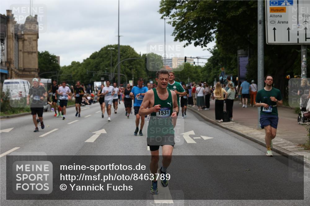 29.06.2025 - hella hamburg halbmarathon Yannick Fuchs http://msf.ph/oto/8463789 29.06.2025 10:56:58 20KM 1114, 1126, 1194, 1420, 1427, 1531, 1851, 1881, 2447, 2582, 2683, 2911, 3001, 3182, 3248, 3625, 3740, 4389, 4511, 4538, 4665, 5058, 5511, 5653, 5708, 5763, 6142, 6311, 6602, 6966, 7453, 8068, 8176, 8478, 8721, 9306, 9554, 11310, 11402, 12004, 12008, 12571, 12836, 12978, 13739, 13874, 13939, 14348, 14677, 14917, 16371, 16420, 16540, 17045, 17096, 17119, 17142, 17818, 18359, 18382, 18530, 18999, 19241 meine-sportfotos.de