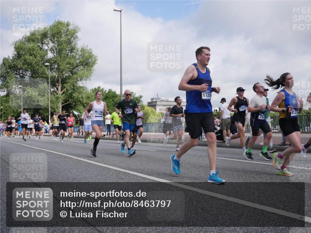 29.06.2025 - hella hamburg halbmarathon Luisa Fischer http://msf.ph/oto/8463797 29.06.2025 09:55:53 Kennedybrücke 11094, 8819, 17259, 16617, 714, 1163, 1176, 1391, 1558, 1759, 2365, 2402, 2788, 3146, 4091, 4997, 5624, 5692, 6081, 7147, 7204, 7322, 7450, 8063, 8819, 9544, 9794 meine-sportfotos.de