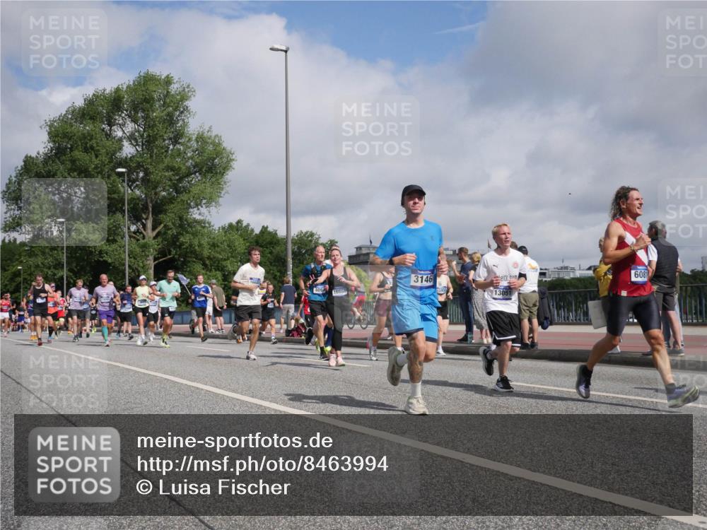 29.06.2025 - hella hamburg halbmarathon Luisa Fischer http://msf.ph/oto/8463994 29.06.2025 09:56:00 Kennedybrücke 16685, 3146, 6081, 409, 16666, 13051, 1759, 2234, 2365, 2402, 2623, 3146, 4091, 4310, 4553, 5022, 5692, 6081, 6203, 6375, 6460, 7448, 9303, 9305, 9544, 9794 meine-sportfotos.de