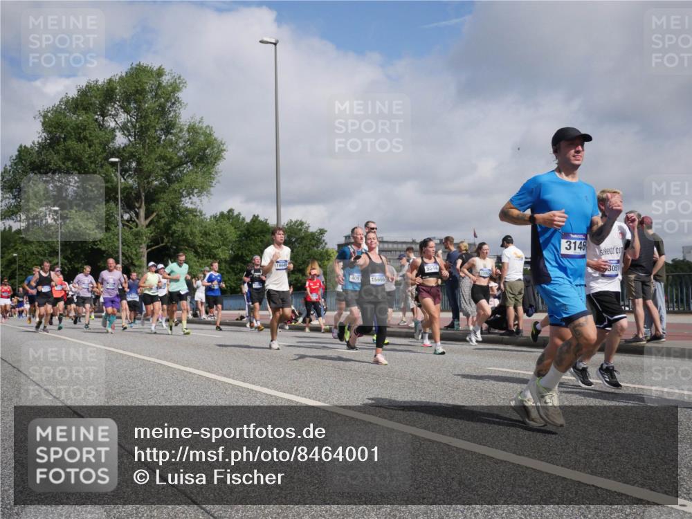 29.06.2025 - hella hamburg halbmarathon Luisa Fischer http://msf.ph/oto/8464001 29.06.2025 09:56:01 Kennedybrücke 16685, 4091, 16666, 9544, 3146, 3051, 1759, 2234, 2365, 2402, 2623, 3146, 3186, 4091, 4310, 4553, 5022, 5692, 6081, 6203, 6375, 6460, 7448, 9303, 9305, 9544, 9794 meine-sportfotos.de