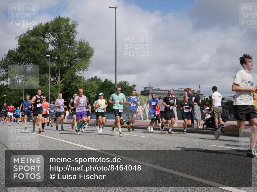 29.06.2025 - hella hamburg halbmarathon Luisa Fischer http://msf.ph/oto/8464048 29.06.2025 09:56:03 Kennedybrücke 194, 2234, 13690, 12685, 2623, 2402, 166, 1759, 2234, 2365, 2402, 2623, 3004, 3186, 4091, 4310, 4553, 5022, 5692, 6071, 6081, 6203, 6375, 6460, 7448, 9126, 9303, 9305, 9544 meine-sportfotos.de