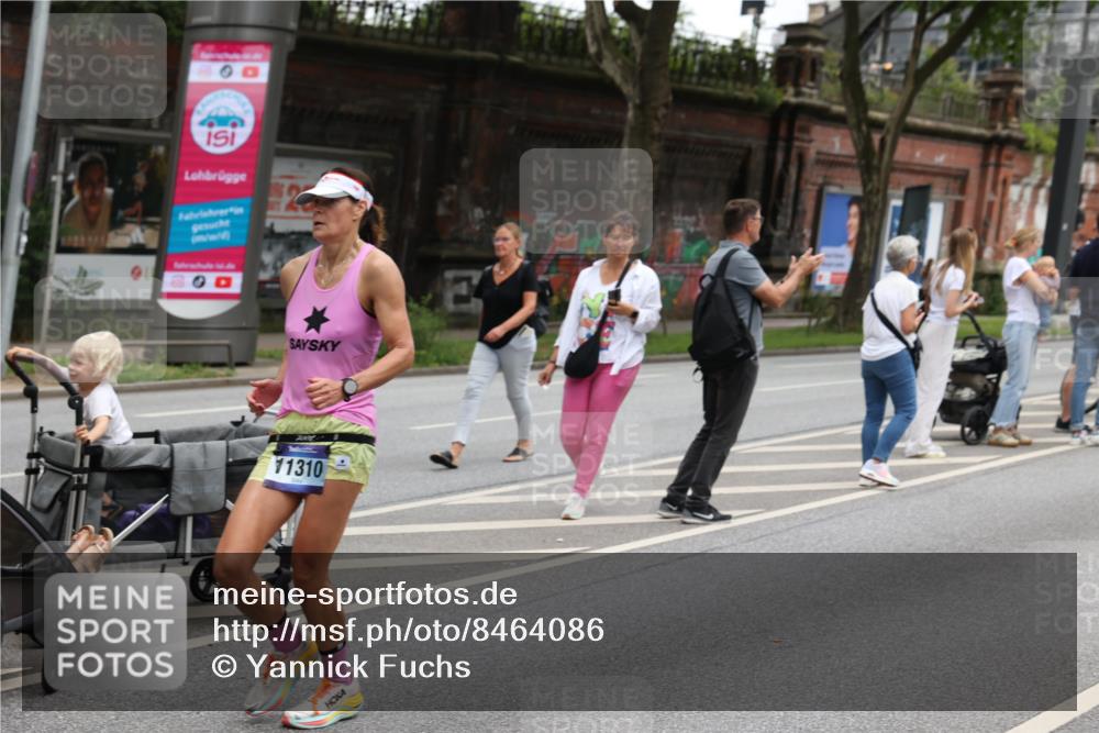 29.06.2025 - hella hamburg halbmarathon Yannick Fuchs http://msf.ph/oto/8464086 29.06.2025 10:57:00 20KM 1114, 1126, 1194, 1420, 1427, 1531, 1851, 1881, 2447, 2582, 2683, 2911, 3001, 3182, 3248, 3625, 4389, 4538, 4665, 5058, 5511, 5653, 5708, 5763, 6142, 6311, 6602, 6966, 7453, 8068, 8176, 8478, 8721, 9306, 9554, 9899, 11310, 11402, 12004, 12008, 12571, 12836, 12978, 13739, 13874, 13939, 14348, 14677, 14917, 16371, 16420, 16540, 17045, 17096, 17119, 17142, 17818, 17890, 18359, 18382, 18452, 18530, 18999, 19241 meine-sportfotos.de
