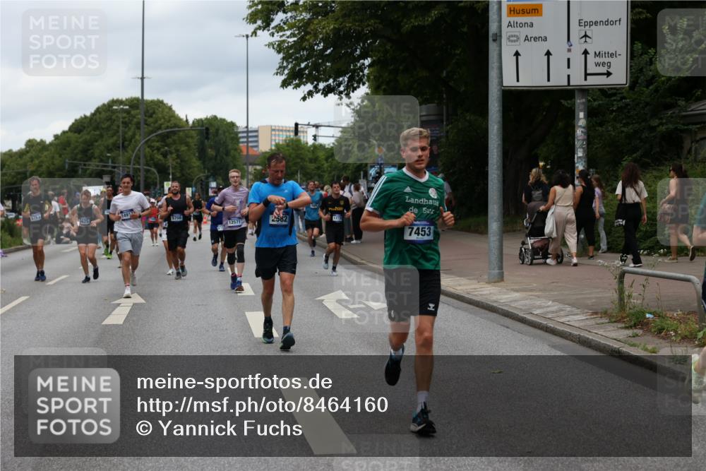 29.06.2025 - hella hamburg halbmarathon Yannick Fuchs http://msf.ph/oto/8464160 29.06.2025 10:57:00 20KM 1114, 1126, 1194, 1420, 1427, 1531, 1851, 1881, 2447, 2582, 2683, 2911, 3001, 3182, 3248, 3625, 4389, 4538, 4665, 5058, 5511, 5653, 5708, 5763, 6142, 6311, 6602, 6966, 7453, 8068, 8176, 8478, 8721, 9306, 9554, 9899, 11310, 11402, 12004, 12008, 12571, 12836, 12978, 13739, 13874, 13939, 14348, 14677, 14917, 16371, 16420, 16540, 17045, 17096, 17119, 17142, 17818, 17890, 18359, 18382, 18452, 18530, 18999, 19241 meine-sportfotos.de
