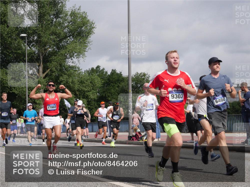 29.06.2025 - hella hamburg halbmarathon Luisa Fischer http://msf.ph/oto/8464206 29.06.2025 09:56:07 Kennedybrücke 3186, 9126, 744, 17960, 12033, 15629, 17718, 9303, 6460, 2234, 2623, 3004, 3186, 4310, 4553, 5022, 6071, 6203, 6375, 6460, 6903, 7448, 9126, 9303, 9305 meine-sportfotos.de
