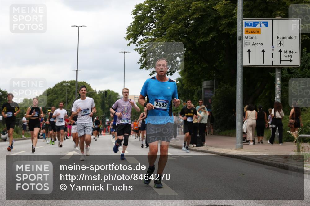 29.06.2025 - hella hamburg halbmarathon Yannick Fuchs http://msf.ph/oto/8464270 29.06.2025 10:57:02 20KM 1114, 1126, 1420, 1427, 1531, 1851, 1881, 2447, 2582, 2683, 2911, 3001, 3182, 3248, 3625, 4389, 4538, 4665, 5058, 5511, 5653, 5708, 5763, 6142, 6311, 6602, 6966, 7453, 8068, 8176, 8478, 8721, 9306, 9554, 9899, 11310, 11402, 12004, 12008, 12571, 12836, 12978, 13739, 13874, 13939, 14677, 14917, 16371, 16420, 16540, 17045, 17096, 17119, 17142, 17818, 17890, 18359, 18452, 18999, 19241 meine-sportfotos.de