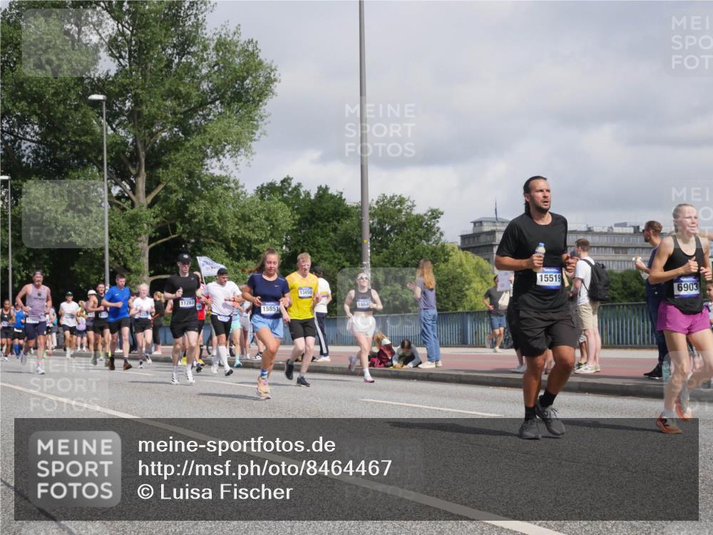 29.06.2025 - hella hamburg halbmarathon Luisa Fischer http://msf.ph/oto/8464467 29.06.2025 09:56:15 Kennedybrücke 11283, 15851, 13450, 1863, 15519, 6903, 2890, 3004, 4949, 6071, 6282, 6388, 6575, 6903, 7480, 7734, 9030, 9043, 9126, 9200, 9633, 9723 meine-sportfotos.de