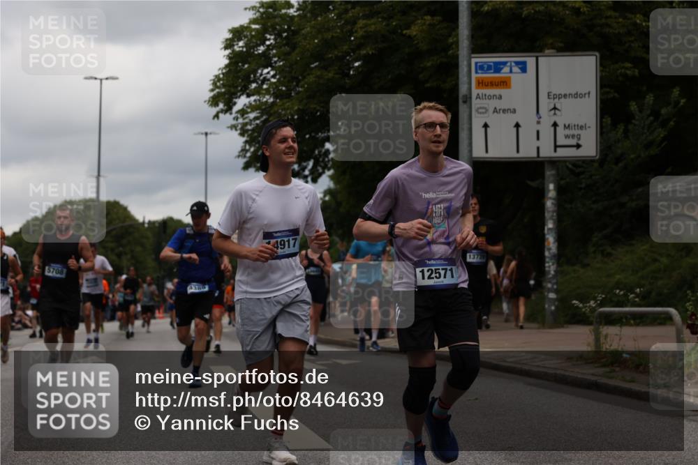 29.06.2025 - hella hamburg halbmarathon Yannick Fuchs http://msf.ph/oto/8464639 29.06.2025 10:57:04 20KM 1126, 1420, 1427, 1531, 1881, 2447, 2582, 2683, 2911, 3182, 3248, 3625, 4389, 4538, 4665, 5058, 5511, 5653, 5708, 5763, 6142, 6966, 7453, 8068, 8176, 8469, 8478, 8721, 9306, 9554, 9899, 11310, 11402, 12004, 12008, 12571, 12836, 12978, 13739, 13874, 13939, 14677, 14917, 16371, 16420, 16540, 17045, 17119, 17818, 17890, 18359, 18452, 18999, 19241 meine-sportfotos.de