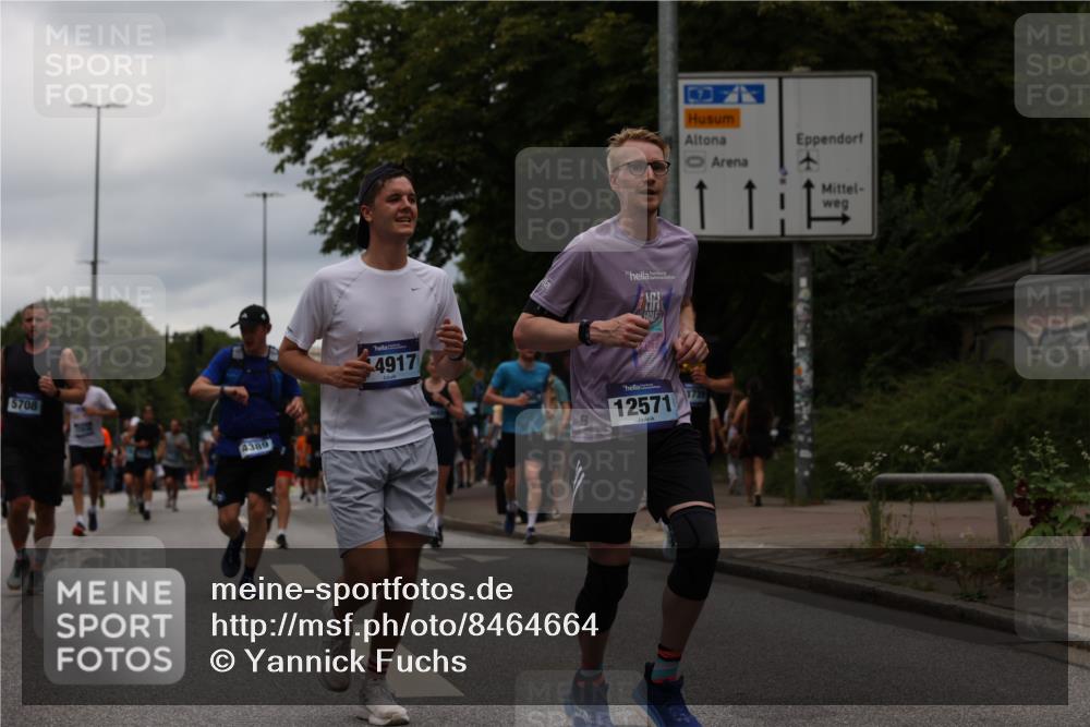 29.06.2025 - hella hamburg halbmarathon Yannick Fuchs http://msf.ph/oto/8464664 29.06.2025 10:57:04 20KM 1126, 1420, 1427, 1531, 1881, 2447, 2582, 2683, 2911, 3182, 3248, 3625, 4389, 4538, 4665, 5058, 5511, 5653, 5708, 5763, 6142, 6966, 7453, 8068, 8176, 8469, 8478, 8721, 9306, 9554, 9899, 11310, 11402, 12004, 12008, 12571, 12836, 12978, 13739, 13874, 13939, 14677, 14917, 16371, 16420, 16540, 17045, 17119, 17818, 17890, 18359, 18452, 18999, 19241 meine-sportfotos.de